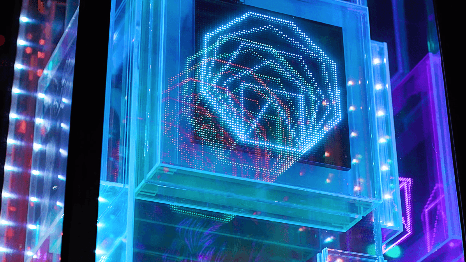Details from video captured by Ben Premeaux at the smARTlab